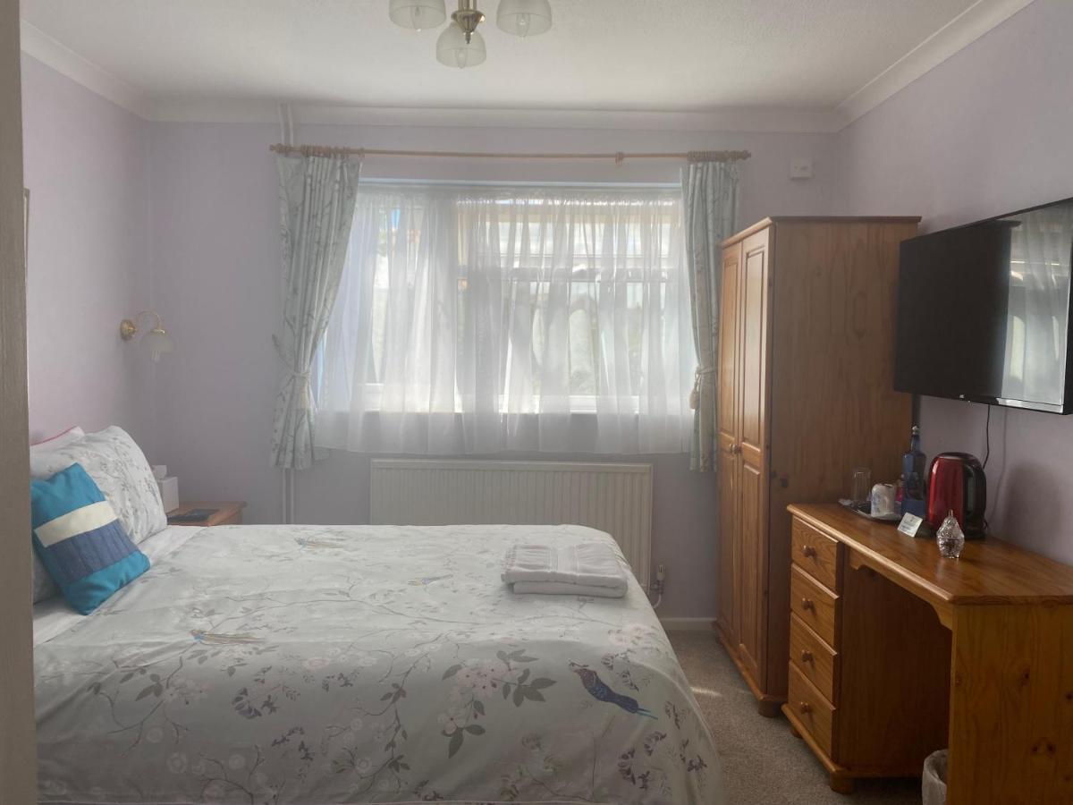Bed and Breakfast St. Georges House à Shanklin Extérieur photo