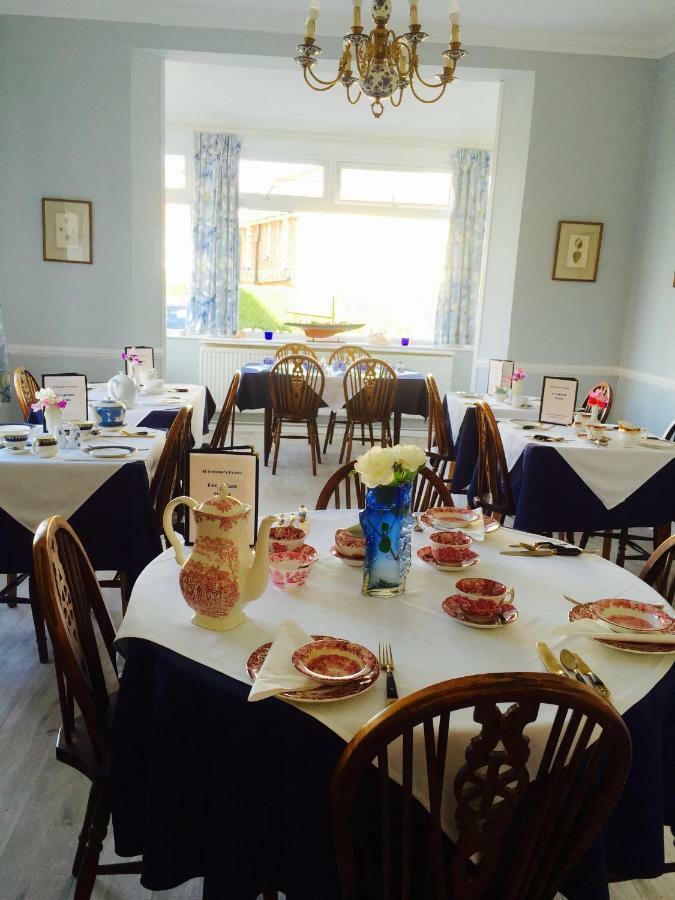 Bed and Breakfast St. Georges House à Shanklin Extérieur photo